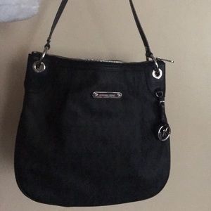 Michael kors shoulder purse